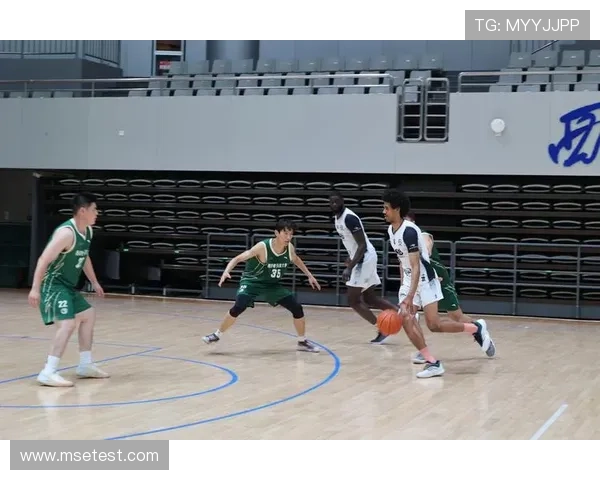 国际赛场再现精彩对决劲旅争锋青年球员闪耀体育焦点赢得掌声与未来 国际赛场再现精彩对决劲旅争锋青年球员闪耀体育焦点赢得掌声与未来