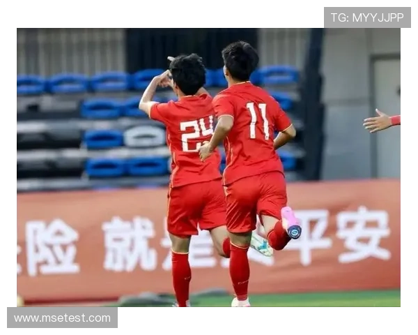 国足备战新一轮世预赛 重点强化防守反击提升进攻效率