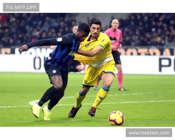 弗罗西诺内俱乐部宣布新赛季战略调整 提升阵容深度加强球队竞争力 弗罗西诺内俱乐部宣布新赛季战略调整 提升阵容深度加强球队竞争力