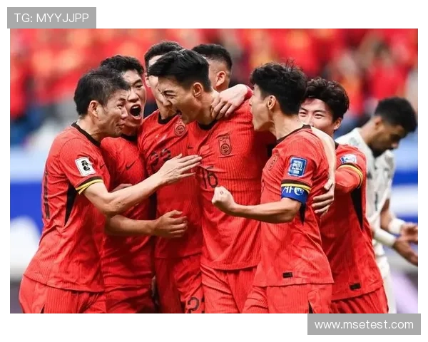 国足世预赛关键战告捷新帅首秀引发球迷热议与期待联赛改革青训发展同步推进