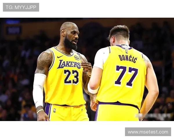 湖人逆转勇士取连胜，詹姆斯末节爆发助队稳居西部前列巩固优势局面